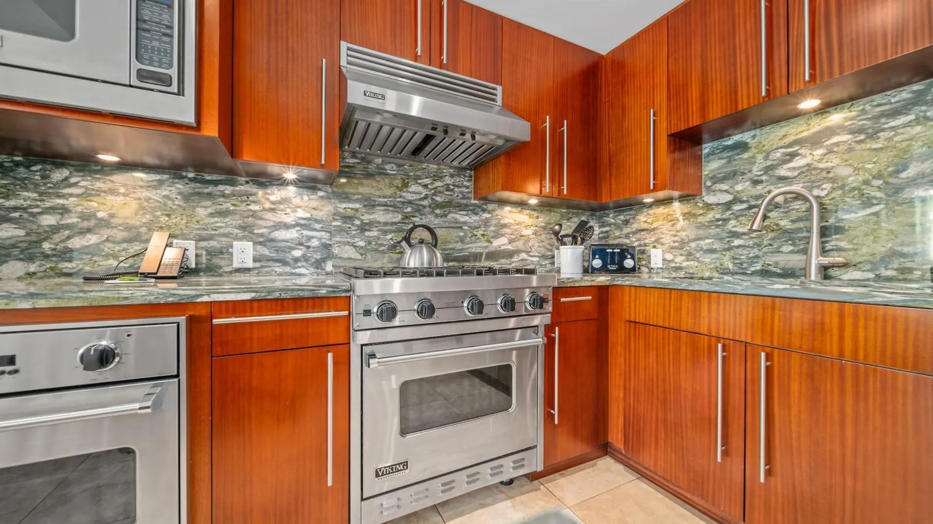 Outrigger Honua Kai Resort & Spa - Select Your Unit Lahaina Apartment